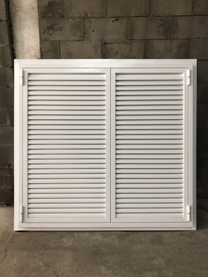 Белые двустворчатые ставни